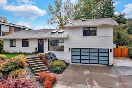 12607 SE 7th Place Bellevue, WA 98005