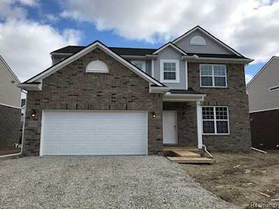 50852 Ross St Canton Twp, MI 48187