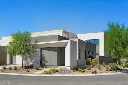 21 Highland Cove Ln Henderson, NV 89011