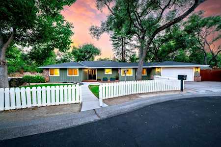 3998 Lakeside Court Loomis, CA 95650
