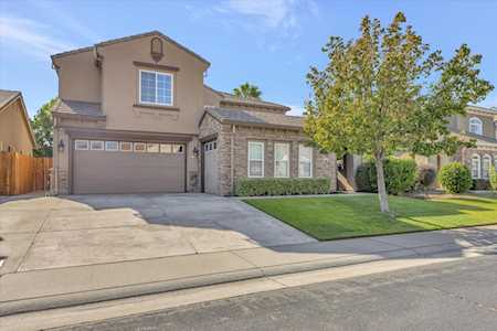 8105 Gilleland Drive Roseville, CA 95747