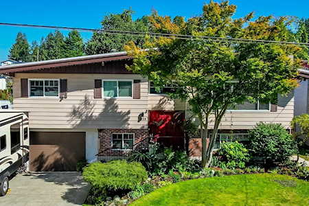 2156 Topaz Street Abbotsford, BC V2T 3W6