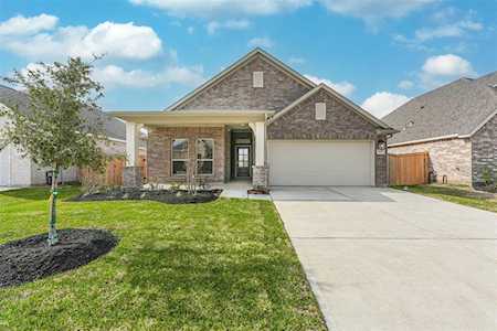 4933 Finns Landing St League City, TX 77573