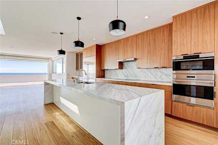 3117 Bayview Manhattan Beach, CA 90266