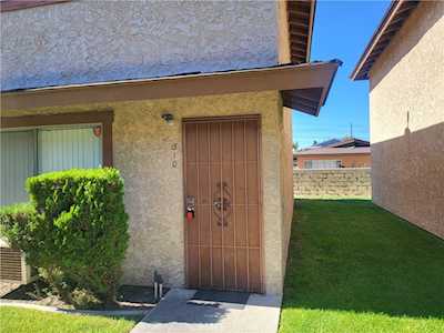 7260 Richfield St #310 Paramount, CA 90723