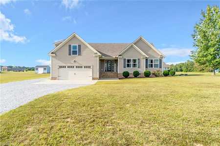 22587 Harvest Dr Franklin, VA 23851