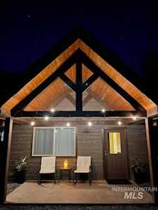 1432 N Salmon Dr #3 Riggins, ID 83549
