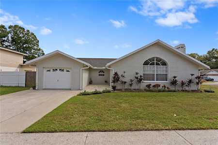 810 Congress Ct Tampa, FL 33613