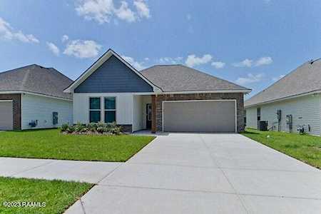 115 Teddy Lane Lafayette, LA 70507