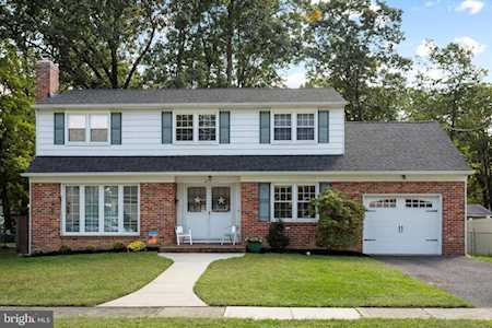 917 Acadia Dr Turnersville, NJ 08012