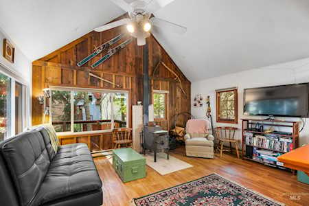 433 Mcginnis Street Mccall, ID 83638