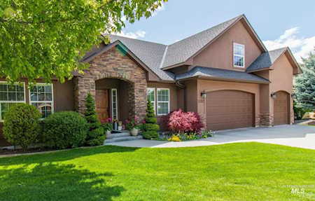 5382 N Morninggale Way Boise, ID 83713