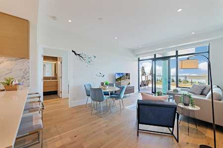 3101 Burfield Place #306 West Vancouver, BC V7S 0B8