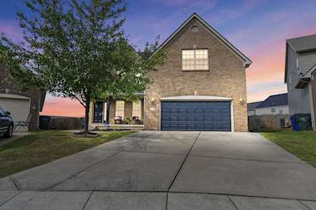 2324 Merluna Dr Lexington, KY 40511