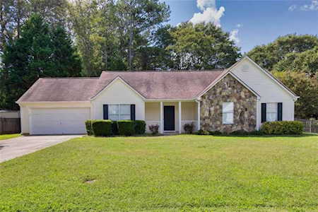 4255 Perrinton Trail Loganville, GA 30052