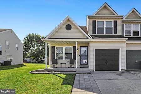 658 Warren Dr Middletown, DE 19709