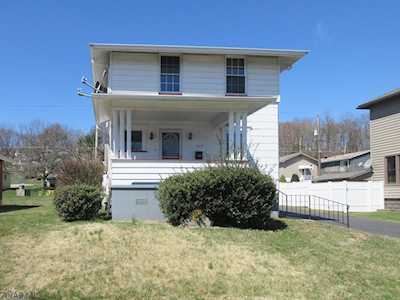 410 Caroline Avenue Altoona, PA 16602