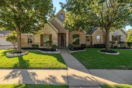 8154 Westwind Court North Richland Hills, TX 76182