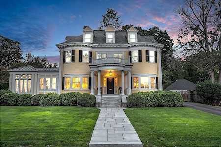 2 Massachusetts Avenue Worcester, MA 01609