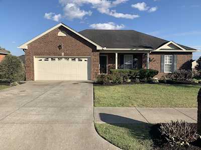 263 Walbrook Dr Gallatin, TN 37066