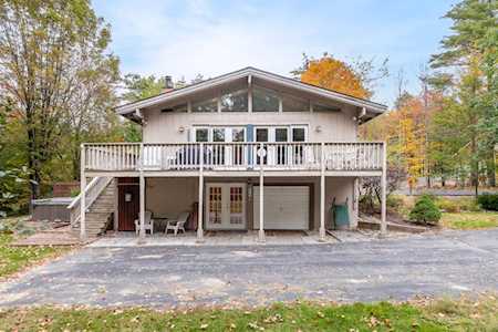 14 Upland Dr Gilford, NH 03249