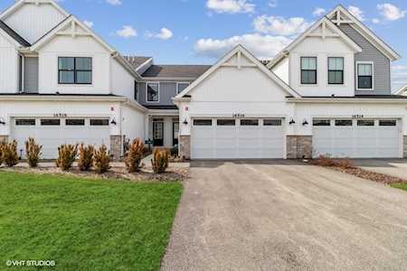 16516 S Brook Ln Lockport, IL 60441