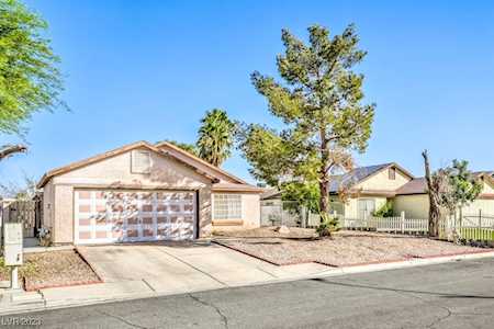 3740 Rolling Cloud Dr Las Vegas, NV 89115