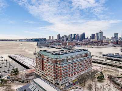 197 Eighth St #PH210 Boston, MA 02129