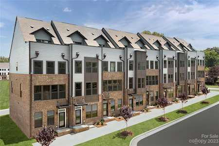 436 Spearfield Ln Charlotte, NC 28205