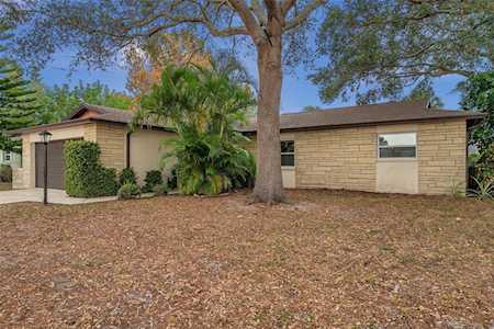 9197 79th Ave Seminole, FL 33777
