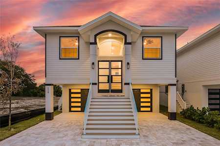 524 Estuary Shore Ln Apollo Beach, FL 33572