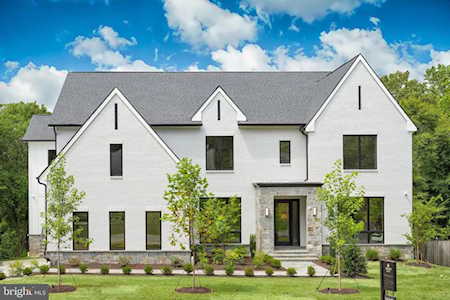 3950 N Dumbarton St Mclean, VA 22101