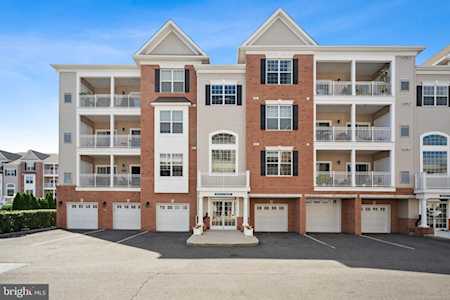 4043 Derby Ct Cherry Hill, NJ 08002