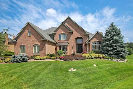 1507 Galloway Dr Inverness, IL 60010