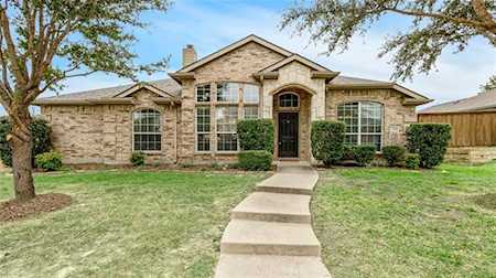 1261 Highbluff Lane Rockwall, TX 75087