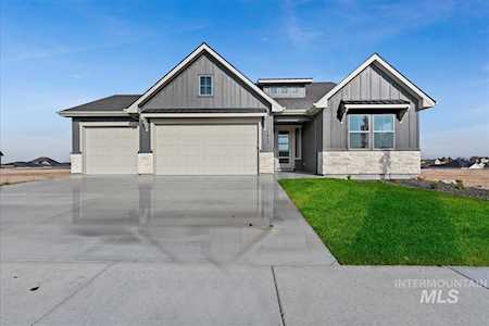 1418 W Ultar Dr Nampa, ID 83686