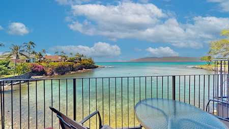 5255 Lower Honoapiilani Rd #219 Lahaina, HI 96761