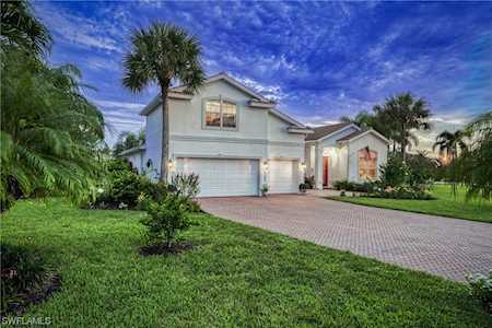2184 Rusty Fig Ct Naples, FL 34120