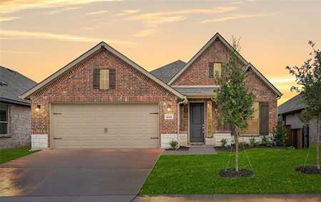 4340 Sunflower Foundry Street Cleburne, TX 76058