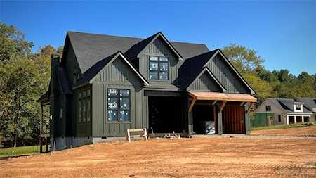 187 Mavrick Dr Mills River, NC 28759