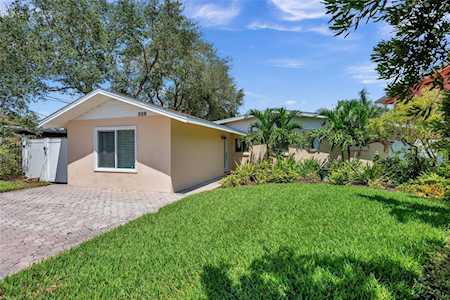 328 Bahia Vista Dr Indian Rocks Beach, FL 33785