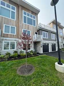 48 Vantage Point Dr #2 Laconia, NH 03246