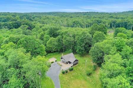 269 Tuckers Corner Rd Highland, NY 12528