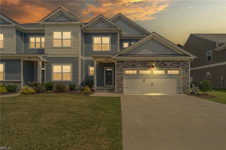 619 Clarion Ln Chesapeake, VA 23320