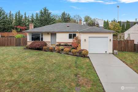 22630 74th Place W Edmonds, WA 98026