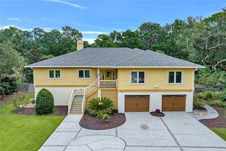 4 Firethorn Ln Hilton Head Island, SC 29928
