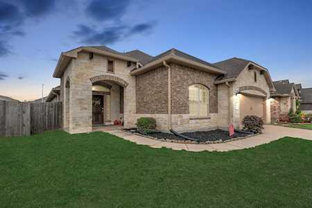 22923 Dale River Rd Tomball, TX 77375