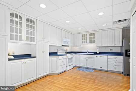 614 Loveville Rd #B4G Hockessin, DE 19707