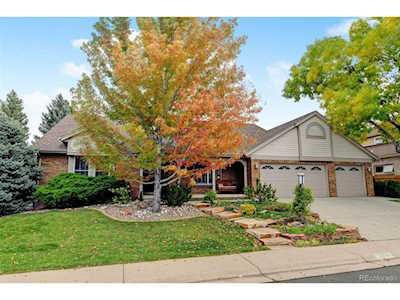 10379 E Lake Dr Englewood, CO 80111