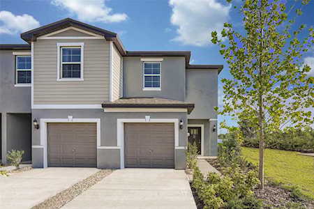 8323 Crescent Oaks Dr New Port Richey, FL 34655